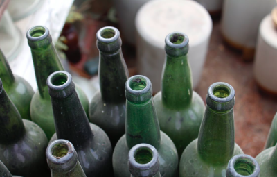Die gefundenen Flaschen gehörten britischen Soldaten. (Bild: pexels.com)